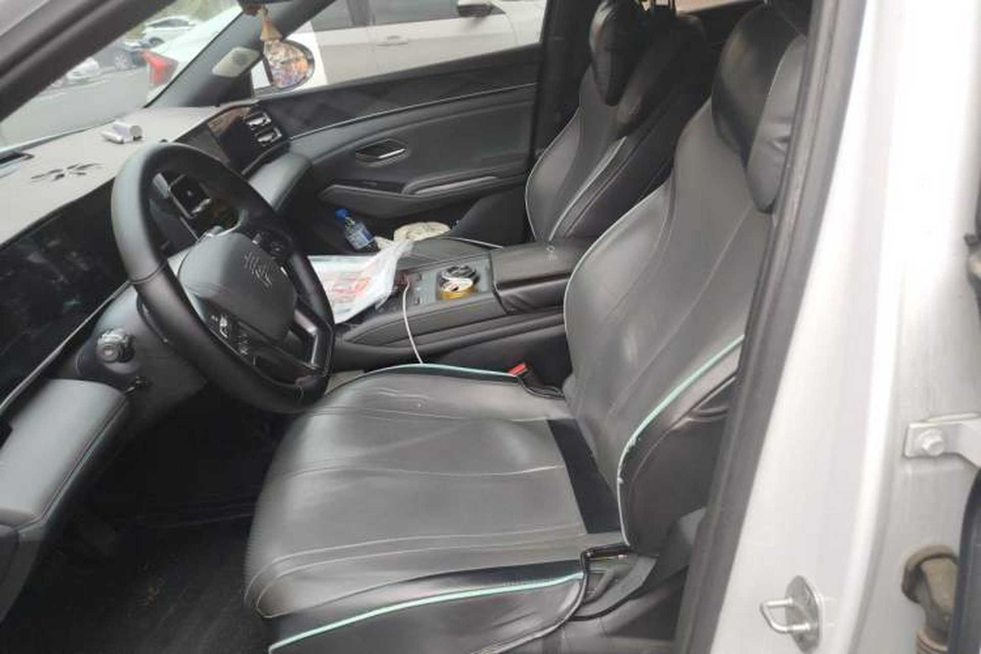 Used BYD Qin L 2025 DM-i Smart Drive 120KM Leading Model Left Front Seat
