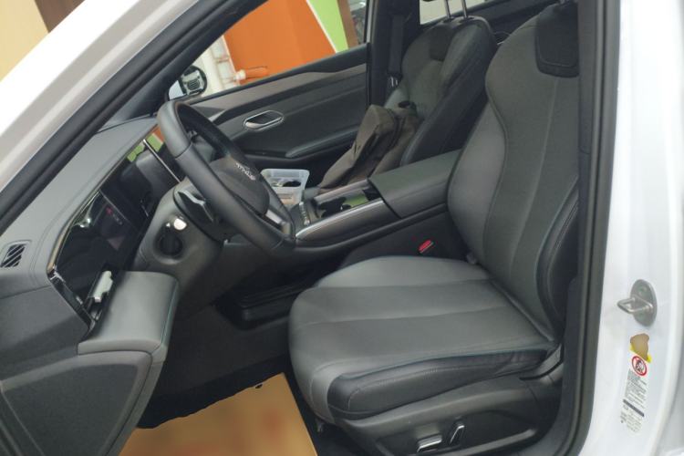 Used BYD Qin L 2025 EV 545KM Beyond Version Left Front Seat