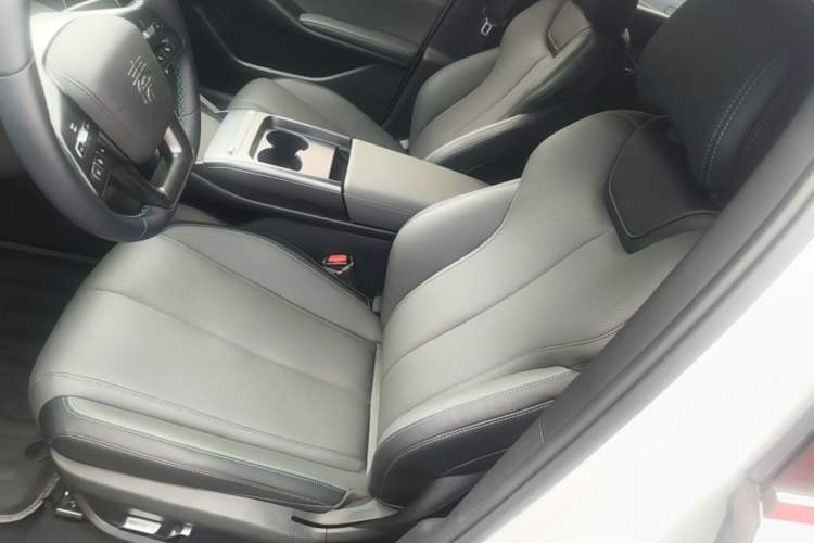 Used BYD Qin L 2025 EV 470KM Leading Edition Left Front Seat
