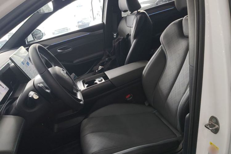 Used BYD Qin L 2025 EV 545KM Excellence Edition Left Front Seat