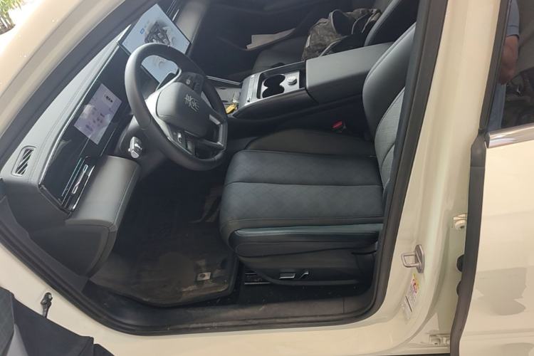Used BYD Qin L 2025 EV 545KM Excellence Edition Left Front Seat