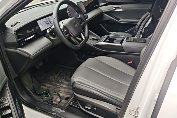 Used BYD Qin L 2025 EV 470KM Leading Edition Left Front Seat