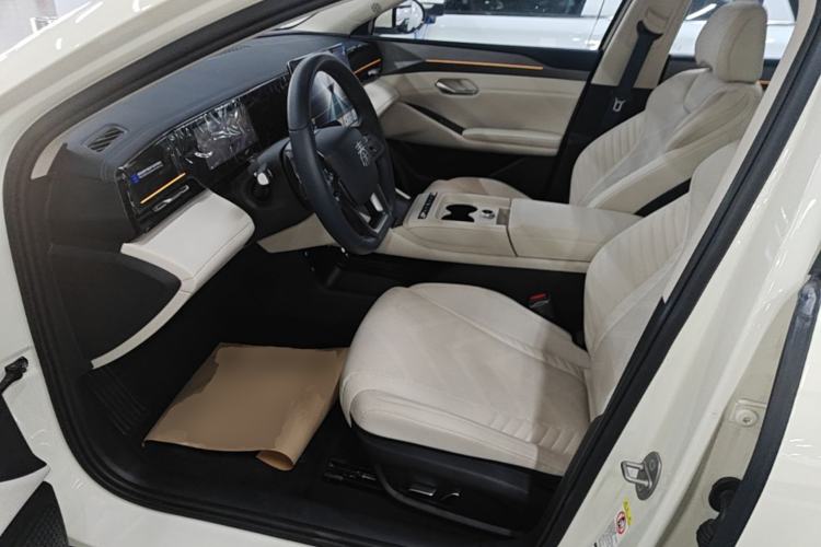 Used BYD Qin L 2025 EV 545KM Excellence Edition Left Front Seat