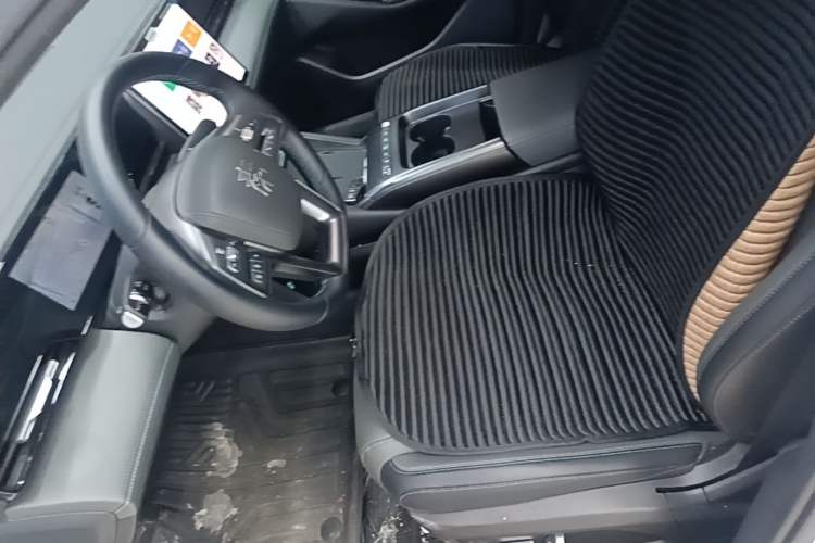 Used BYD Qin L 2025 EV 545KM Beyond Version Left Front Seat