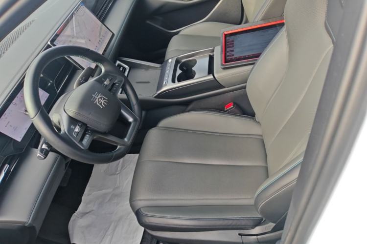 Used BYD Qin L 2025 EV 545KM Beyond Version Left Front Seat