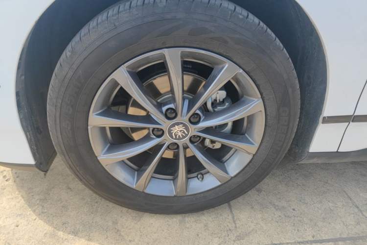 Used BYD Qin L 2025 EV 470KM Leading Edition Left Front Wheel Hub
