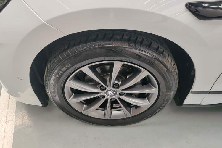 Used BYD Qin L 2025 EV 545KM Beyond Version Left Front Wheel Hub