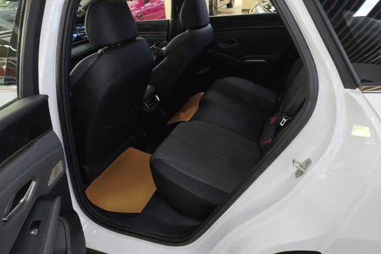 Used BYD Qin L 2025 DM-i Smart Drive 120KM Superior Model Left Rear Seat