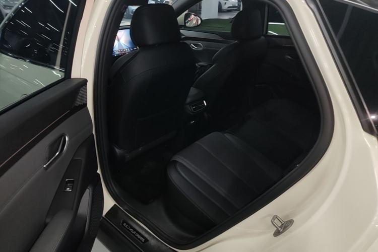 Used BYD Qin L 2025 EV 545KM Excellence Edition Left Rear Seat