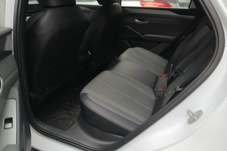 Used BYD Qin L 2025 EV 545KM Beyond Version Left Rear Seat