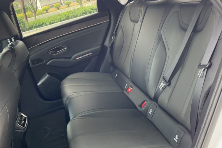 Used BYD Qin L 2025 DM-i Smart Drive 80KM Leading Model Left Rear Seat