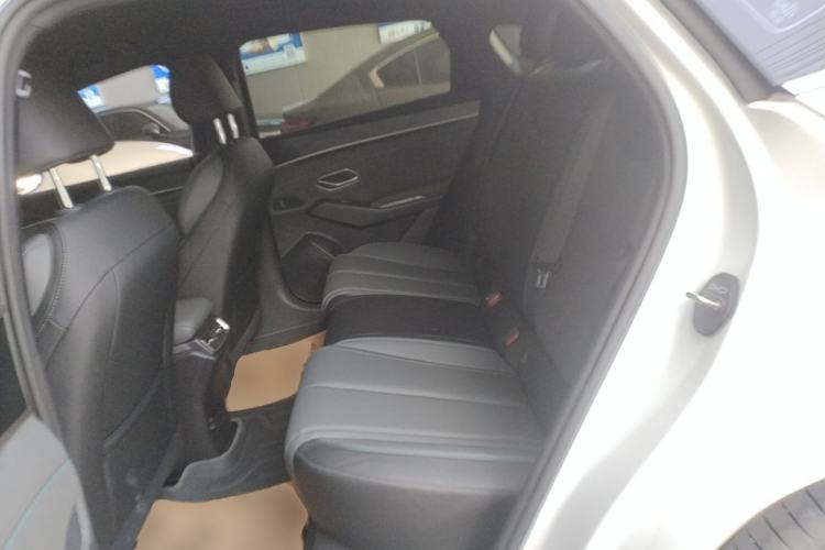 Used BYD Qin L 2025 DM-i Smart Drive 80KM Leading Model Left Rear Seat