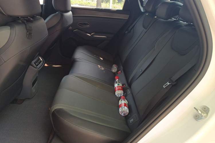 Used BYD Qin L 2025 DM-i Smart Drive 120KM Leading Model Left Rear Seat