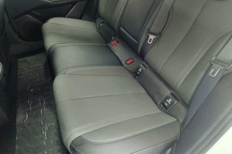 Used BYD Qin L 2025 EV 545KM Beyond Version Left Rear Seat