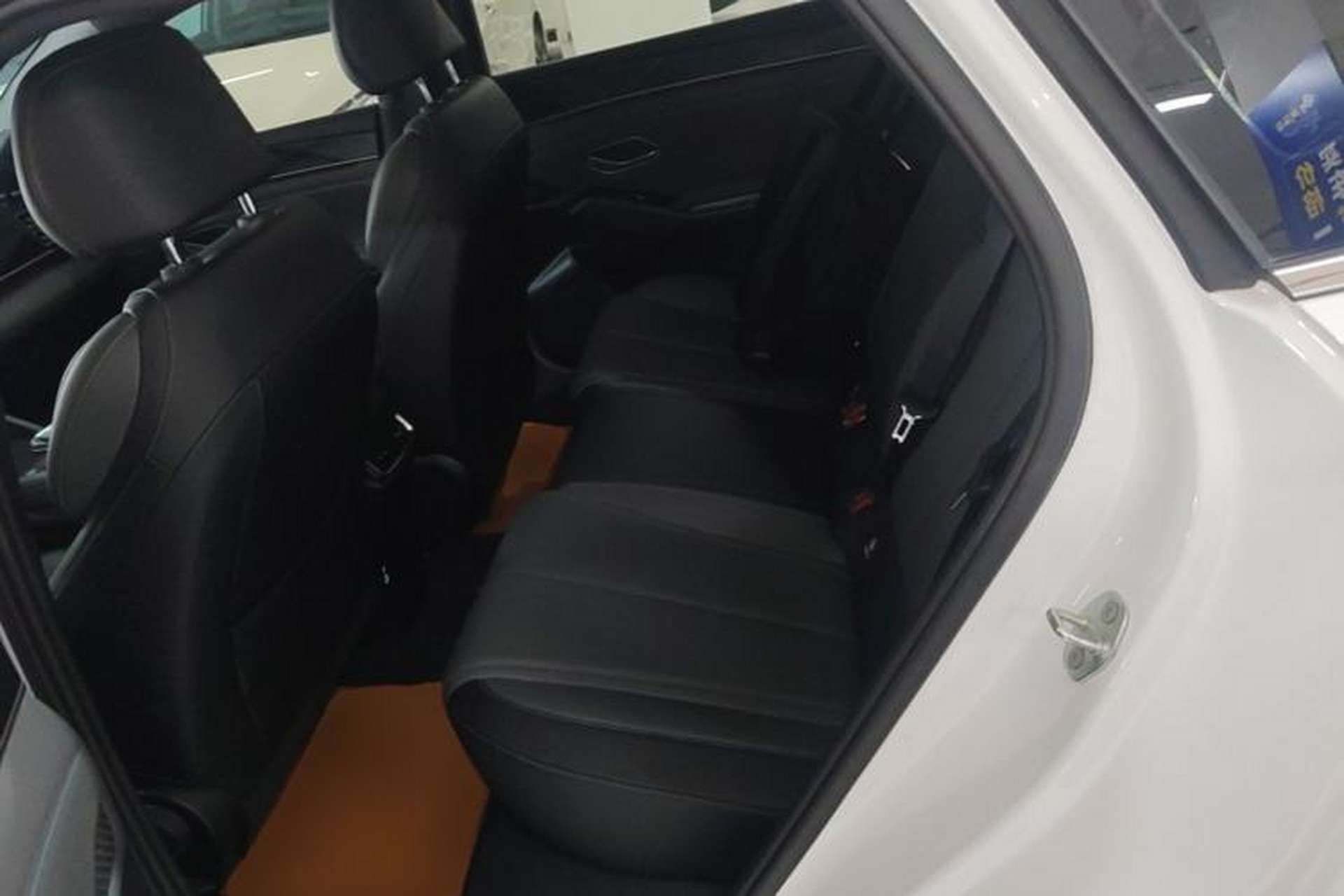 Used BYD Qin L 2025 DM-i Smart Drive 80KM Leading Model Left Rear Seat
