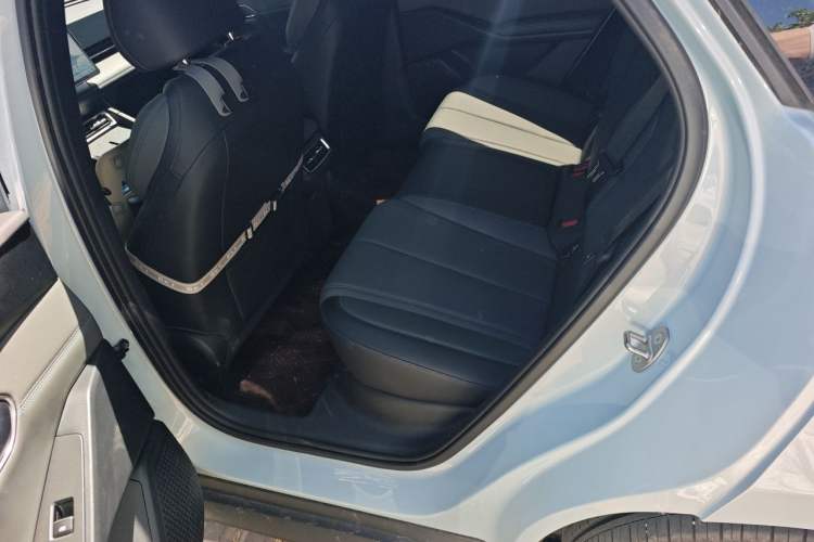 Used BYD Qin L 2025 EV 470KM Leading Edition Left Rear Seat