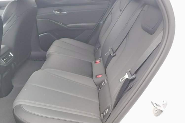 Used BYD Qin L 2025 EV 470KM Leading Edition Left Rear Seat