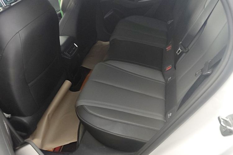 Used BYD Qin L 2025 DM-i Smart Drive 120KM Leading Model Left Rear Seat