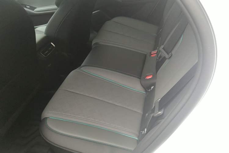 Used BYD Qin L 2025 EV 545KM Cloud Suspension Edition Left Rear Seat