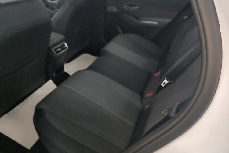 Used BYD Qin L 2025 DM-i Smart Drive 120KM Leading Model Left Rear Seat