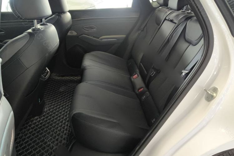 Used BYD Qin L 2025 DM-i Smart Drive 120KM Superior Model Left Rear Seat