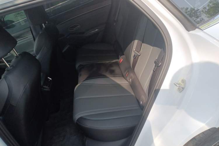 Used BYD Qin L 2025 DM-i Smart Drive 80KM Leading Model Left Rear Seat