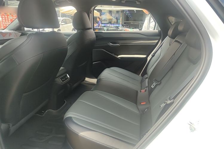 Used BYD Qin L 2025 EV 545KM Beyond Version Left Rear Seat