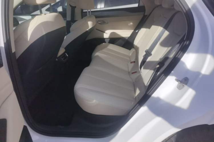 Used BYD Qin L 2025 EV 545KM Beyond Version Left Rear Seat