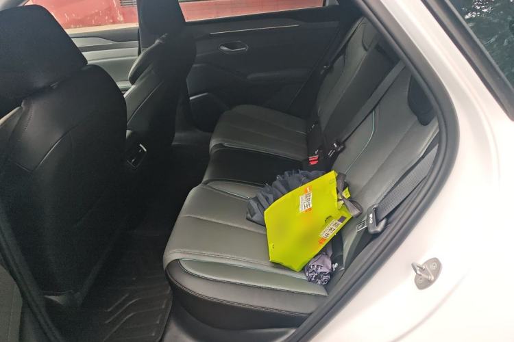 Used BYD Qin L 2025 EV 545KM Cloud Suspension Edition Left Rear Seat