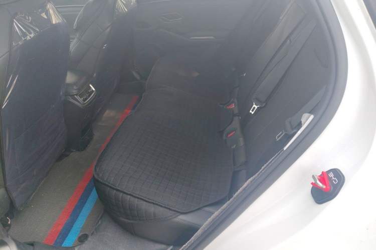 Used BYD Qin L 2025 DM-i Smart Drive 80KM Leading Model Left Rear Seat