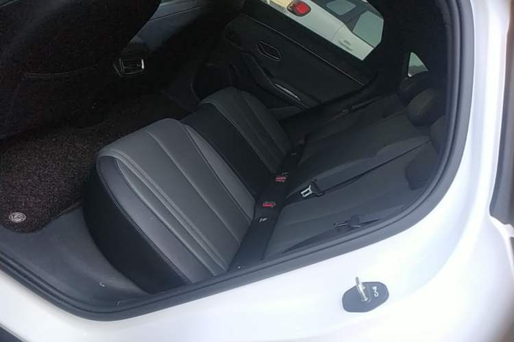 Used BYD Qin L 2025 DM-i Smart Drive 80KM Leading Model Left Rear Seat