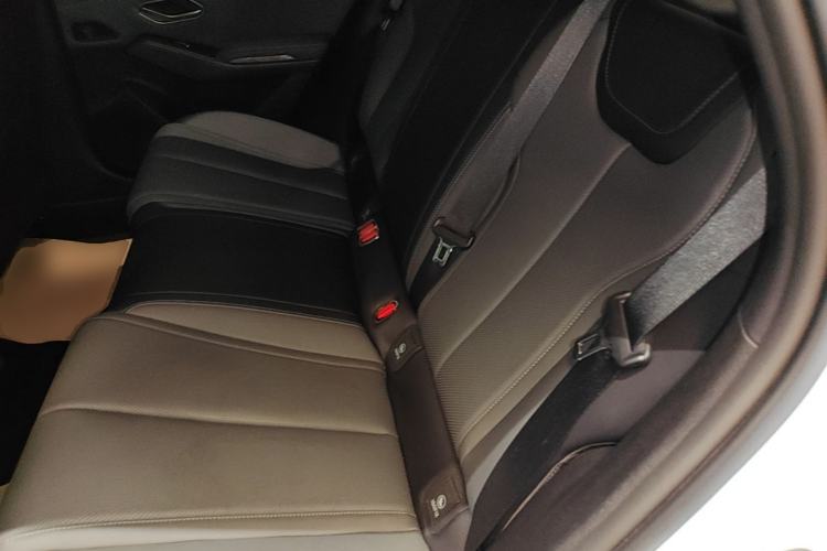Used BYD Qin L 2025 DM-i Smart Drive 80KM Leading Model Left Rear Seat