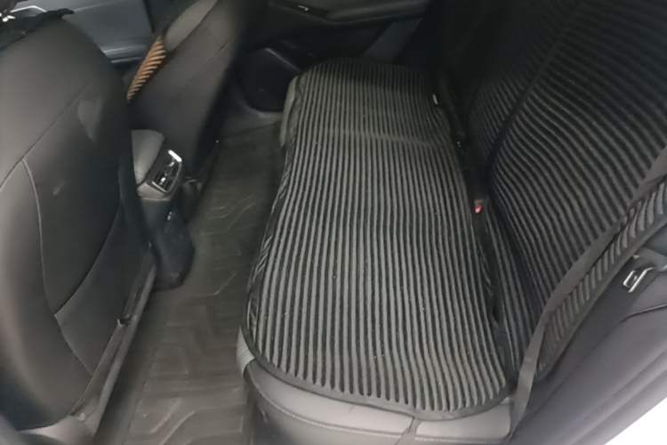Used BYD Qin L 2025 EV 545KM Beyond Version Left Rear Seat