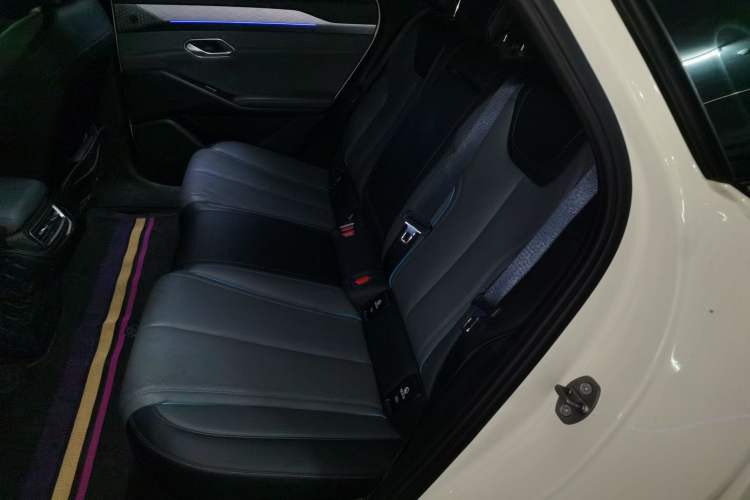 Used BYD Qin L 2025 EV 545KM Excellence Edition Left Rear Seat