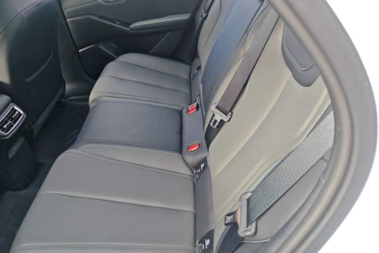 Used BYD Qin L 2025 EV 545KM Beyond Version Left Rear Seat
