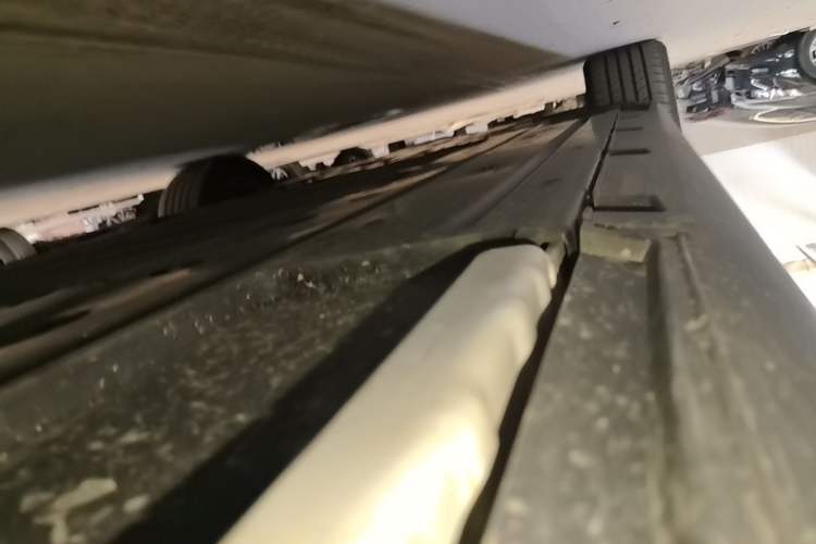 Used BYD Qin L 2025 DM-i Smart Drive 120KM Superior Model Left Side Sill