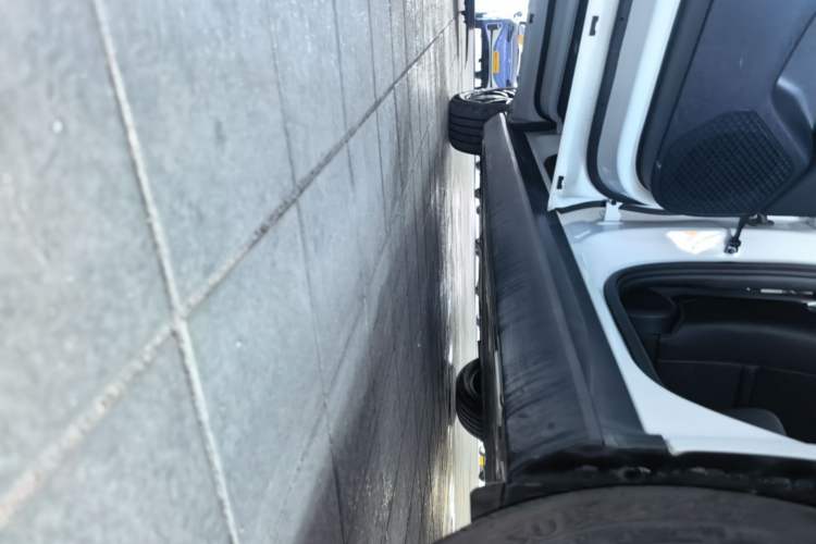 Used BYD Qin L 2025 EV 545KM Beyond Version Left Side Sill
