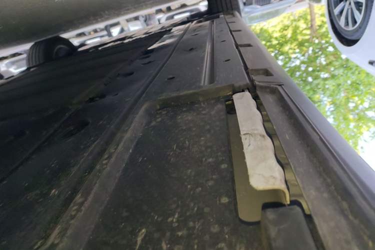 Used BYD Qin L 2025 DM-i Smart Drive 120KM Superior Model Left Side Sill