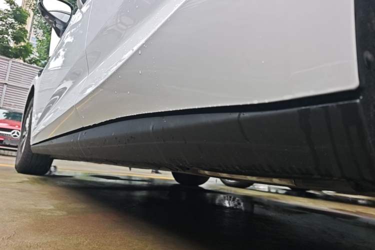 Used BYD Qin L 2025 DM-i Smart Drive 80KM Leading Model Left Side Sill