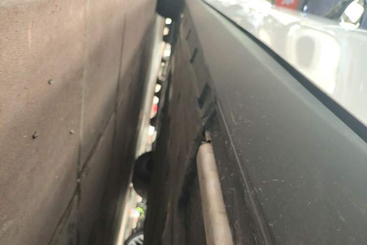 Used BYD Qin L 2025 DM-i Smart Drive 120KM Leading Model Left Side Sill