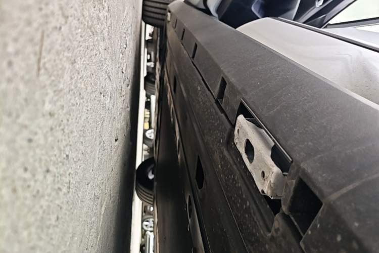 Used BYD Qin L 2025 EV 470KM Leading Edition Left Side Sill