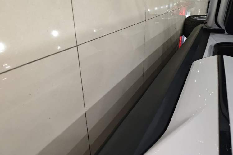 Used BYD Qin L 2025 EV 545KM Beyond Version Left Side Sill