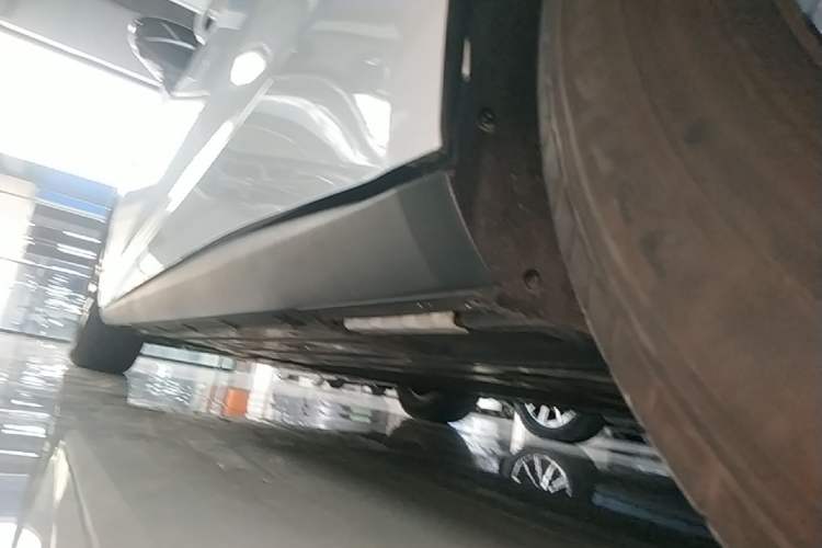 Used BYD Qin L 2025 DM-i Smart Drive 80KM Leading Model Left Side Sill