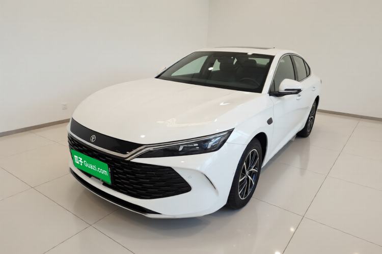 BYD Qin L 2025 DM-i Smart Drive 120KM Leading Model