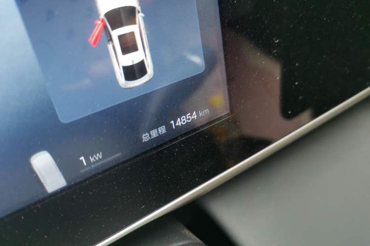 Used BYD Qin L 2025 DM-i Smart Drive 80KM Leading Model Odometer Close Up