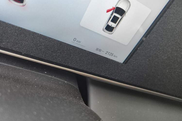 Used BYD Qin L 2025 DM-i Smart Drive 80KM Leading Model Odometer Close Up