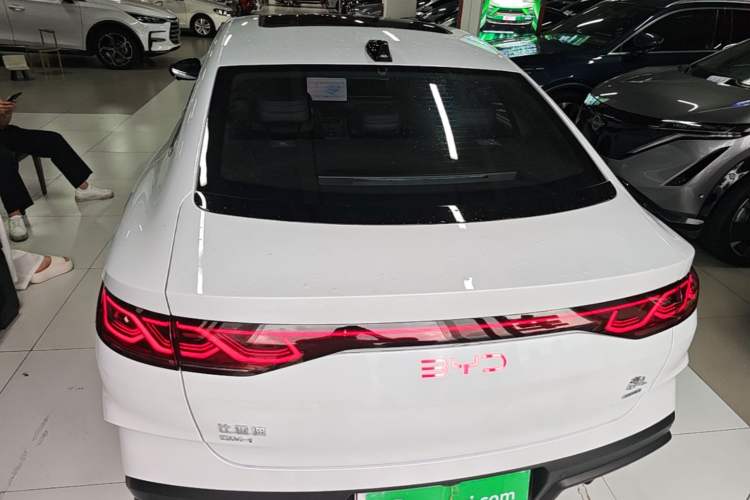 Used BYD Qin L 2025 DM-i Smart Drive 120KM Superior Model Rear