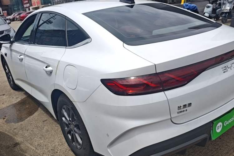 Used BYD Qin L 2025 DM-i Smart Drive 80KM Leading Model Rear Left 45 Deg