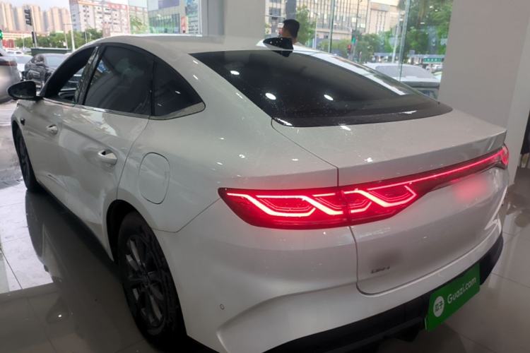Used BYD Qin L 2025 DM-i Smart Drive 80KM Leading Model Rear Left 45 Deg