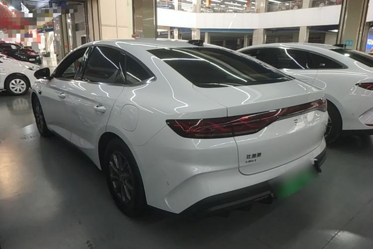 Used BYD Qin L 2025 DM-i Smart Drive 80KM Leading Model Rear Left 45 Deg